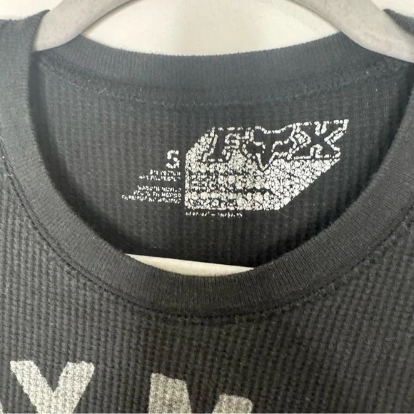 Fox Black Long Sleeve Tee with Gray Print - Picture 4 of 7